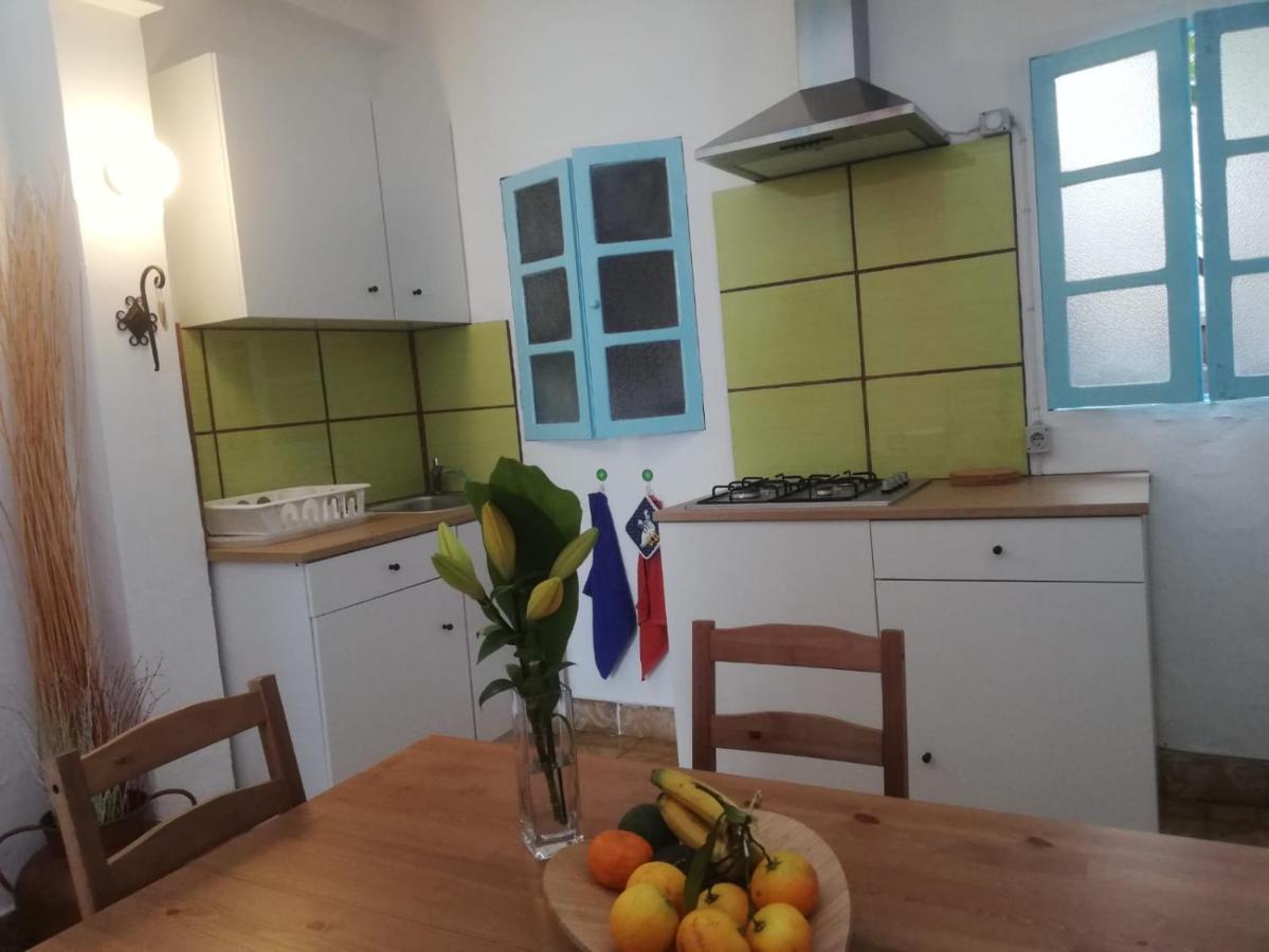 Apartamento Patricia Hermigua Luaran gambar