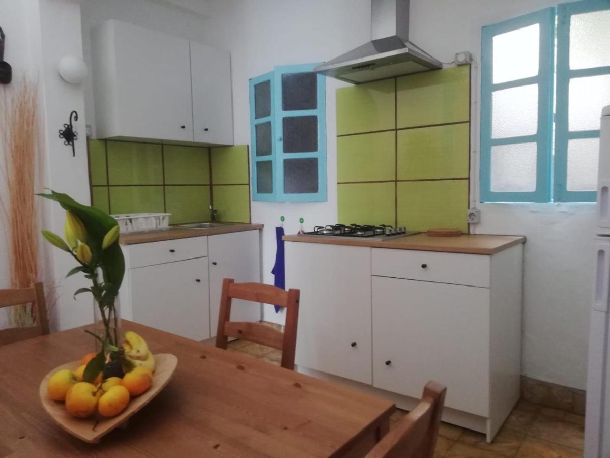 Apartamento Patricia Hermigua Luaran gambar